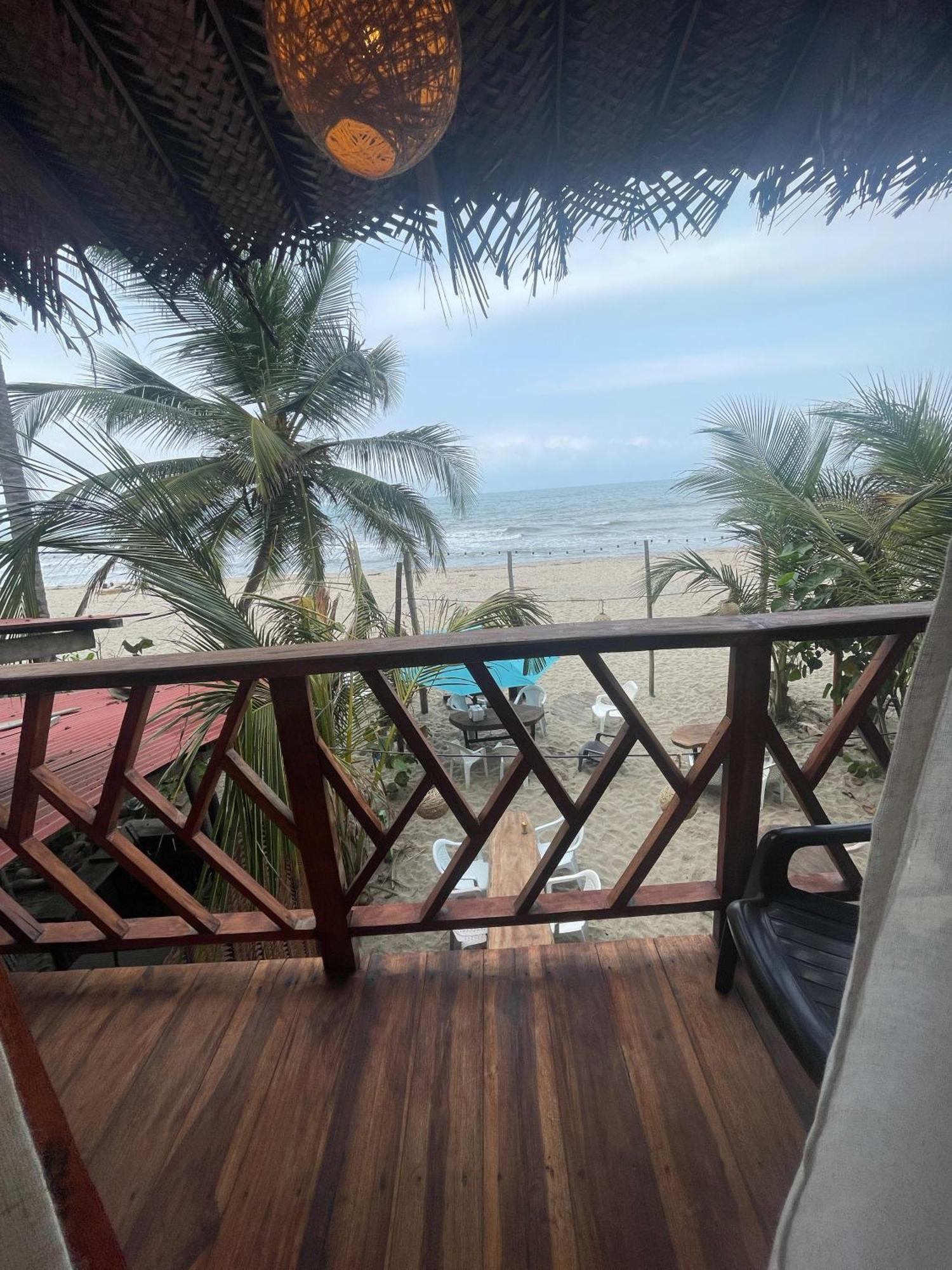 Puerto Manglar Hostal Guachaca Exteriör bild